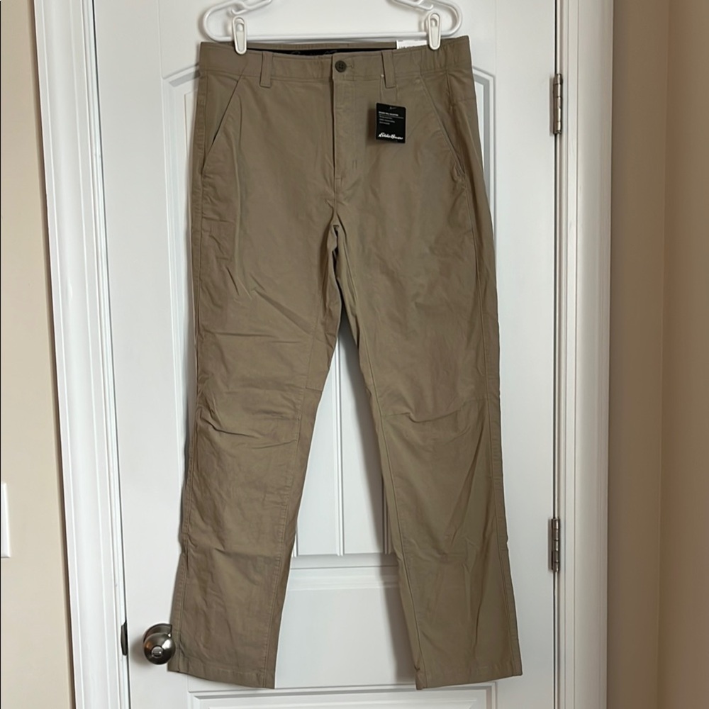 NWT - Eddie Bauer - Men's Voyager Flex Chino Slim